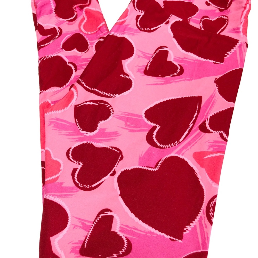LuLaRoe Tall & Curvy Leggings - hearts